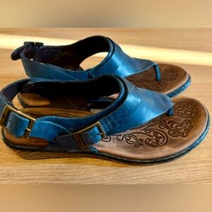 NEVER WORN! Born Blue Leather Sandals